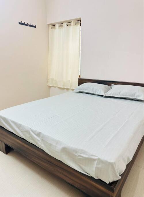 Home At Guruvayur 2 Ac Room,1 Single Bed,Kitchen Extérieur photo